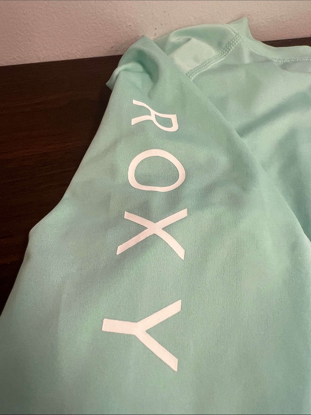 Roxy Mint Green Long Sleeve Rash Guard with White Logo - Picture 3 of 4